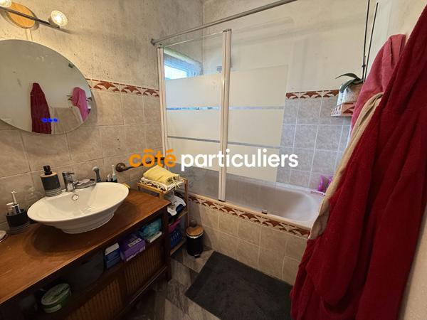 Vente Maison80 m² - 3 Pièces - SAINT PIERRE LES ETIEUX (18210)