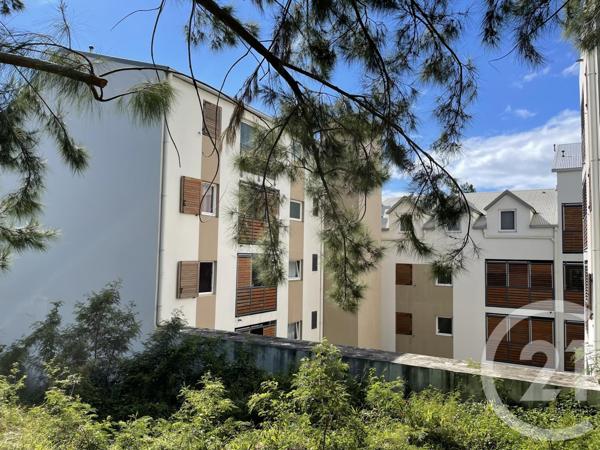 Appartement F3 à vendre  3 pièces - 54,64 m2 ST DENIS - 974