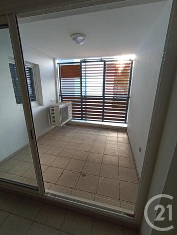 Appartement F3 à vendre  3 pièces - 54,64 m2 ST DENIS - 974