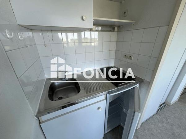 Location Studio 19 m² - RUE PAUL LOUIS COURRIER Talence 33400