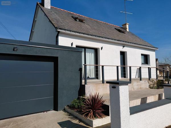 Maison individuelle à vendre à Pontivy dans le Morbihan (56300), ref : 063-479