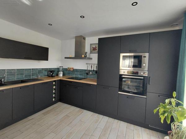 Maison individuelle à vendre à Pontivy dans le Morbihan (56300), ref : 063-479