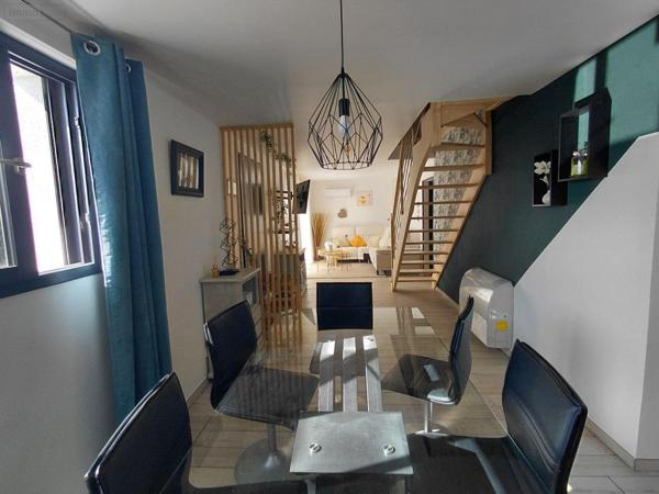 Maison individuelle à vendre à Pontivy dans le Morbihan (56300), ref : 063-479