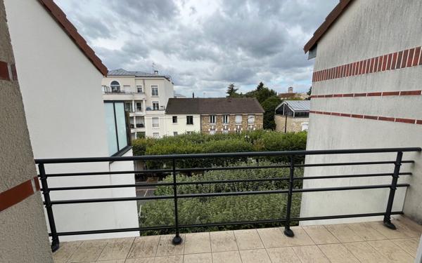 Appartement à vendre    3 pièces • 47 m2 Vaires-sur-Marne