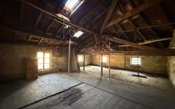 Appartement à vendre    3 pièces • 91 m2 L'Arbresle