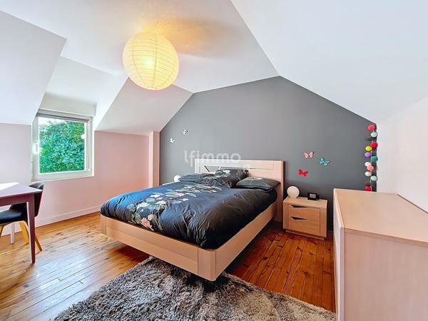 Maison, 4 pièces, de 12O m² à Cast 29150