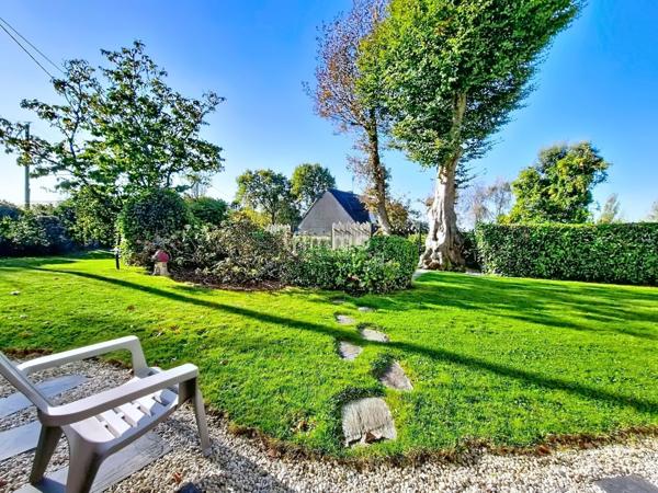 Maison, 4 pièces, de 12O m² à Cast 29150