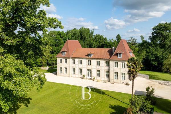Dax, Château 8 Chambres -  650 m² à vendre