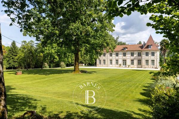 Dax, Château 8 Chambres -  650 m² à vendre