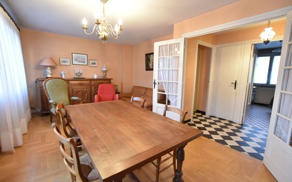 Appartement à vendre    5 pièces • 91 m2 Francheville