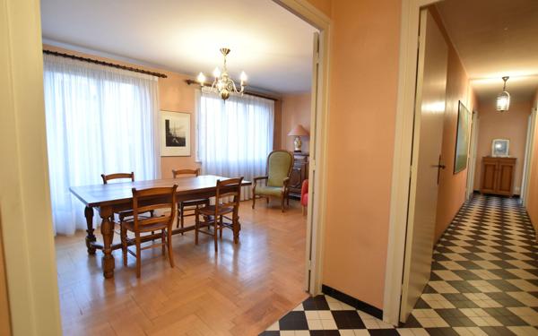 Appartement à vendre    5 pièces • 91 m2 Francheville