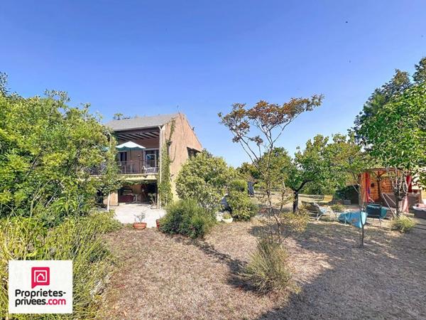 Villa traditionnelle T6 sur 1502 m² terrain clos sans vis à vis