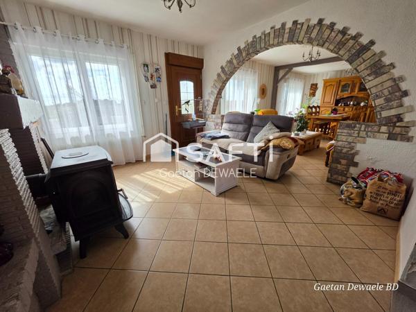 Maison confortable avec ses dependances et jardin