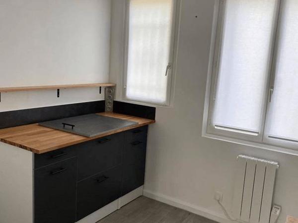Location Appartement 2 pièces 46.3 m² - 17 RUE CH. DE BEAUVAIS Limay 78520