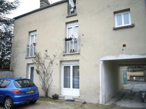 Location Appartement 2 pièces 46.3 m² - 17 RUE CH. DE BEAUVAIS Limay 78520