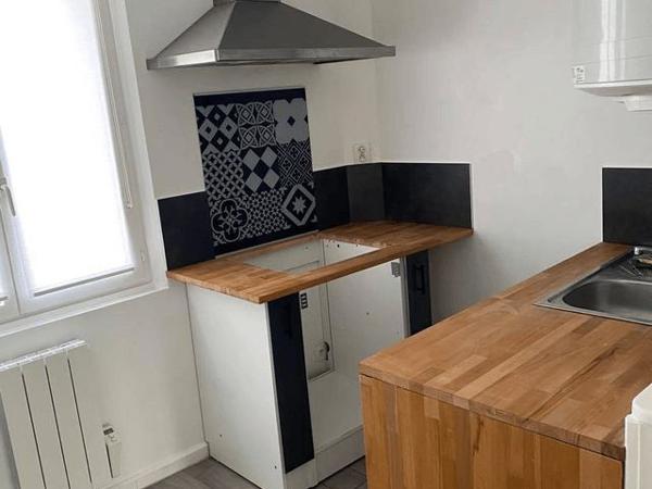 Location Appartement 2 pièces 46.3 m² - 17 RUE CH. DE BEAUVAIS Limay 78520