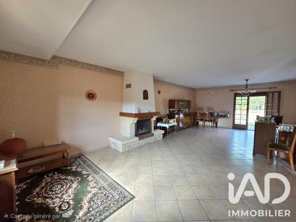 Maison à vendre 4 pièces 127,5 m² Clémont