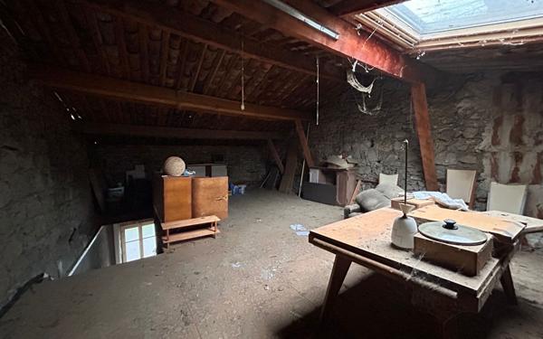 Appartement à louer    3 pièces •  Les Vans