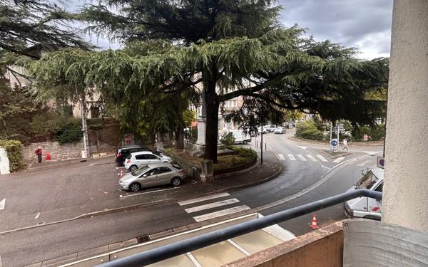 Appartement à louer    3 pièces •  Les Vans