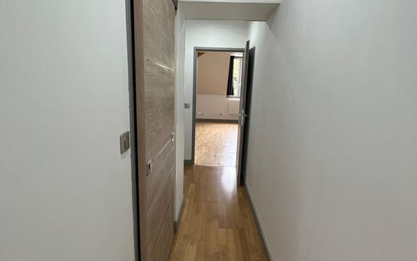 Appartement à louer    2 pièces • 41,76 m2 Caluire-et-Cuire