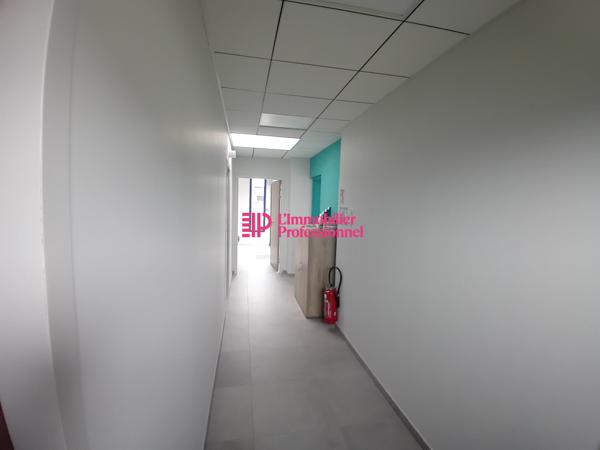 BUREAUX - 165 M2 - CONCARNEAU