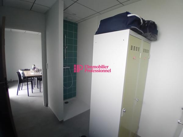 BUREAUX - 165 M2 - CONCARNEAU