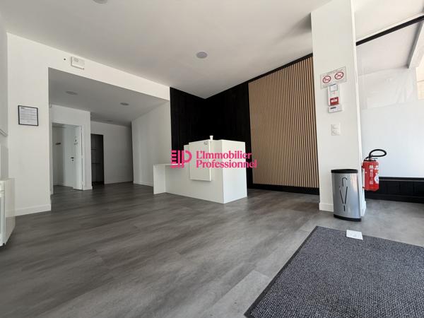 LOCAL COMMERCIAL A LOUER - 117 M2 - LORIENT CENTRE