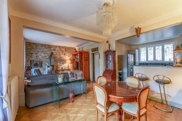 Maison à vendre 7 pièces LANGEAIS (37)