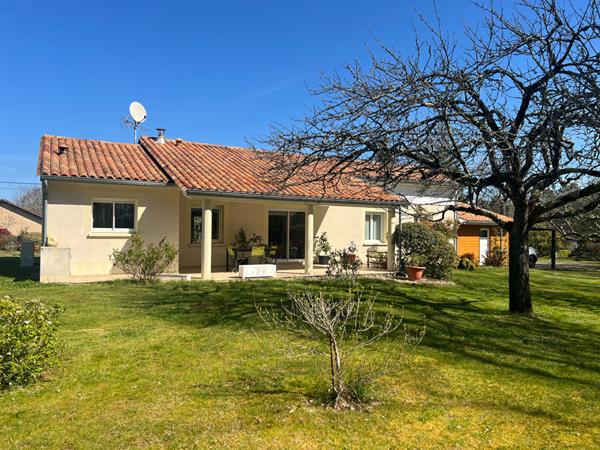A vendre Maison de plain pied Coursac en très bon état