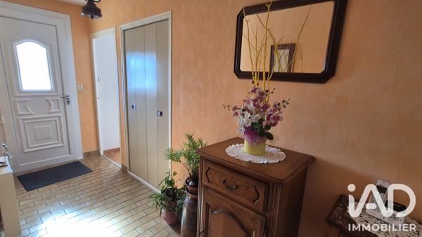 Maison à vendre 5 pièces 105 m² Saint-Pierre-des-Échaubrognes