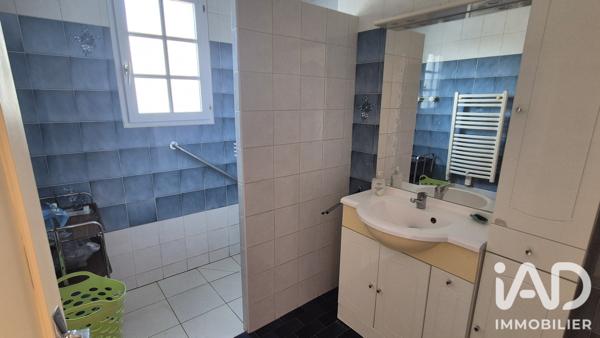 Maison à vendre 5 pièces 105 m² Saint-Pierre-des-Échaubrognes