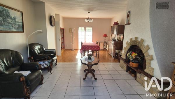 Maison à vendre 5 pièces 105 m² Saint-Pierre-des-Échaubrognes