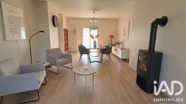 Maison à vendre 5 pièces 105 m² Saint-Pierre-des-Échaubrognes