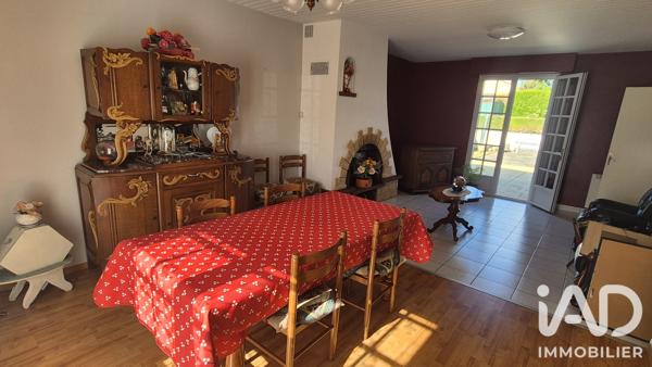 Maison à vendre 5 pièces 105 m² Saint-Pierre-des-Échaubrognes