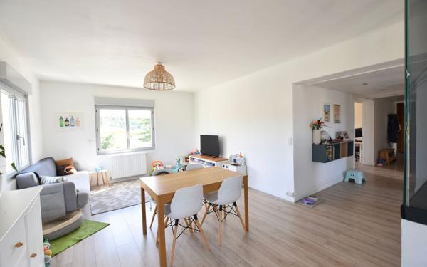 Appartement à vendre    4 pièces • 90,79 m2 Francheville