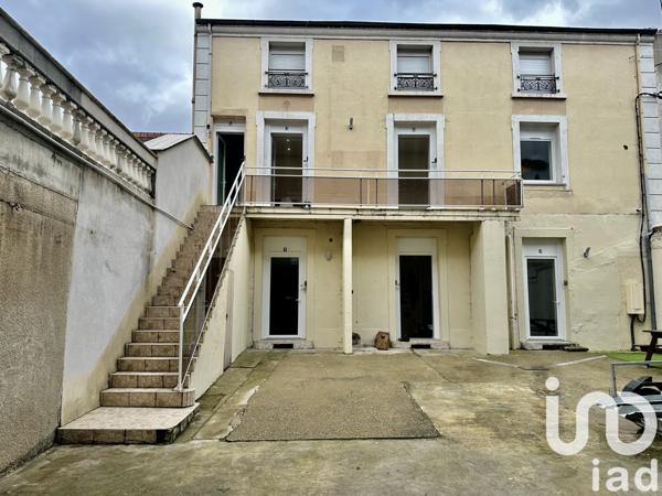 Immeuble à vendre 138 m² Saint-Chamond