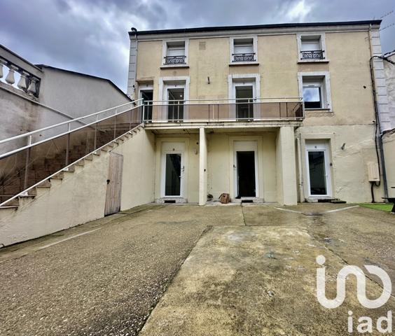 Immeuble à vendre 138 m² Saint-Chamond