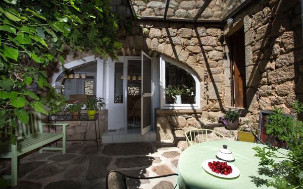 Maison à vendre    12 pièces •  Beaumont