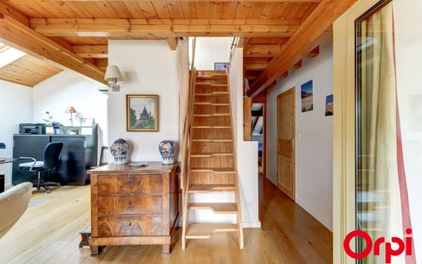 Maison à vendre    7 pièces • 173,04 m2 Villeurbanne