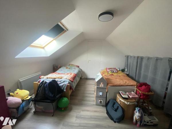 PAVILLON INDIVIDUEL 3CHS-GARAGES-JARDIN