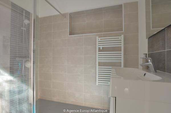 Villa rénovée avec piscine - Plain pied - 3 chambres - La Palmyre