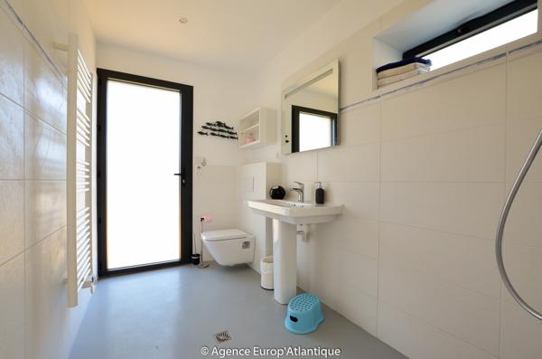 Villa rénovée avec piscine - Plain pied - 3 chambres - La Palmyre