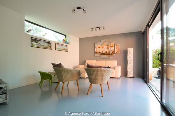 Villa rénovée avec piscine - Plain pied - 3 chambres - La Palmyre