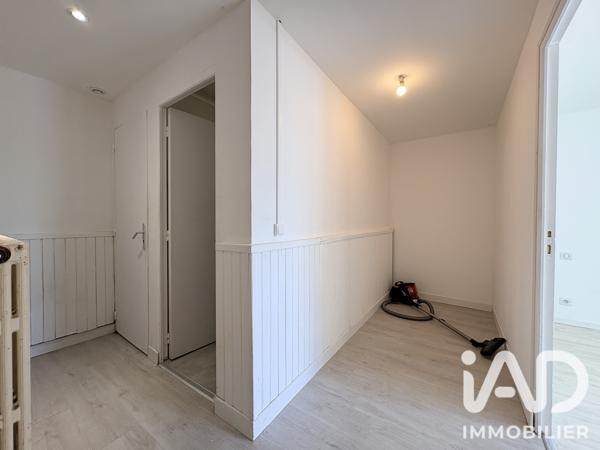 Location maison 3 pièces 87 m² Lacs