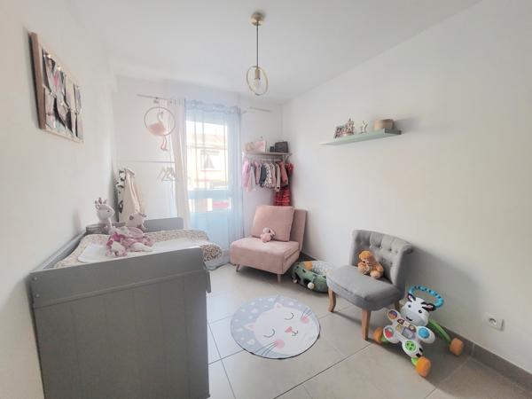 Appartement 3 pièces - 53 m² Exclusivité efficity