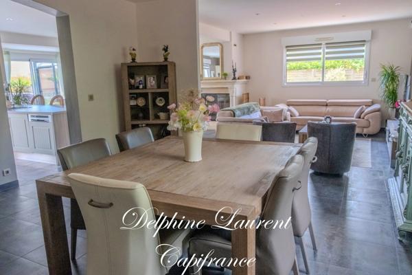 Maison à vendre 8 pièces  (14) Le parfait équilibre entre espace, confort et proximité des plages et de Caen