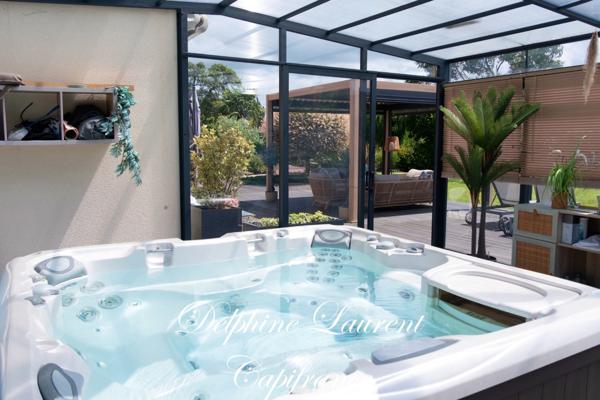 Maison à vendre 8 pièces  (14) Le parfait équilibre entre espace, confort et proximité des plages et de Caen