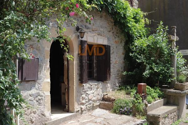 Maison de village en pierre - 95m2 - 4 chambres - Terrain non attenant