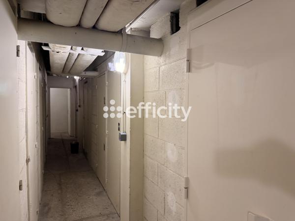 Appartement
         5 pièces
        - 125 m² Exclusivité 1 050 000 € *