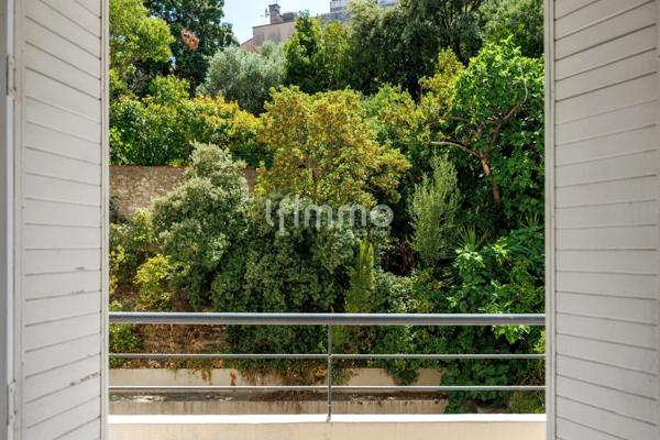 Marseille 8ème / Appartement/ Extérieurs